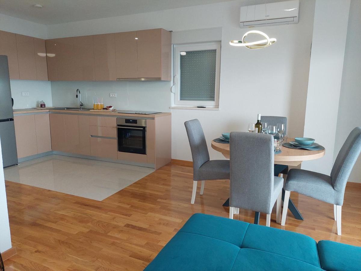 Sunrise Apartment Makarska Exterior photo